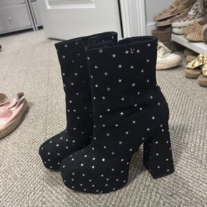 Larroude Star-Studded Platform Ankle Velvet Boots 7.5 worn once